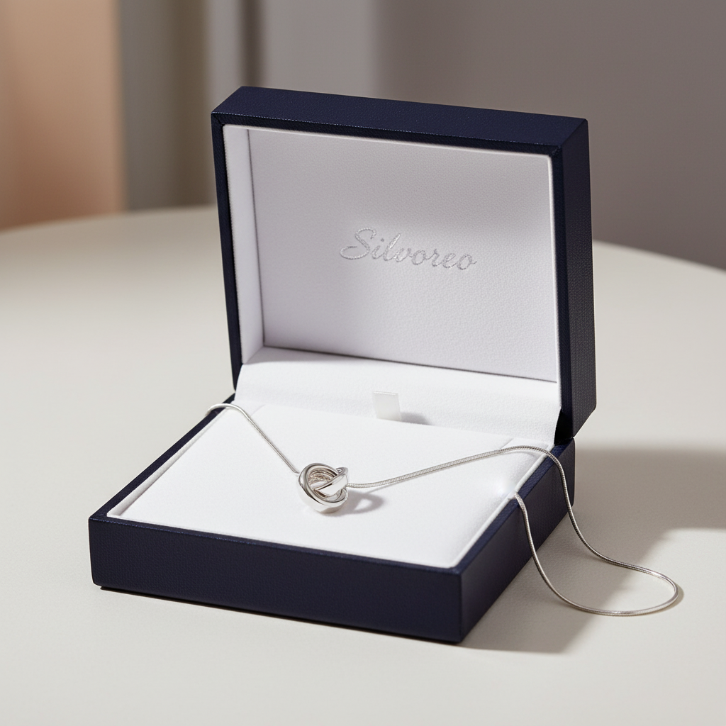 Interlocking-rings Necklace